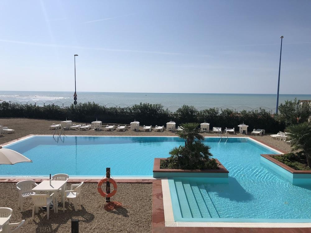 Residence Hotel Antica Perla San Leone Eksteriør bilde