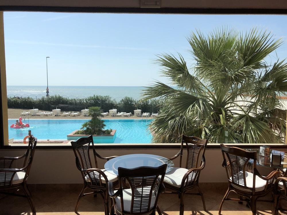 Residence Hotel Antica Perla San Leone Eksteriør bilde