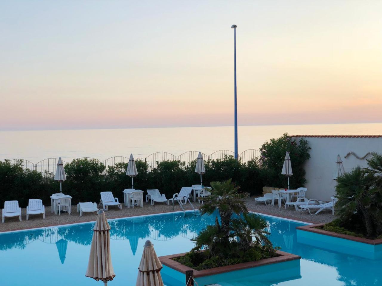 Residence Hotel Antica Perla San Leone Eksteriør bilde